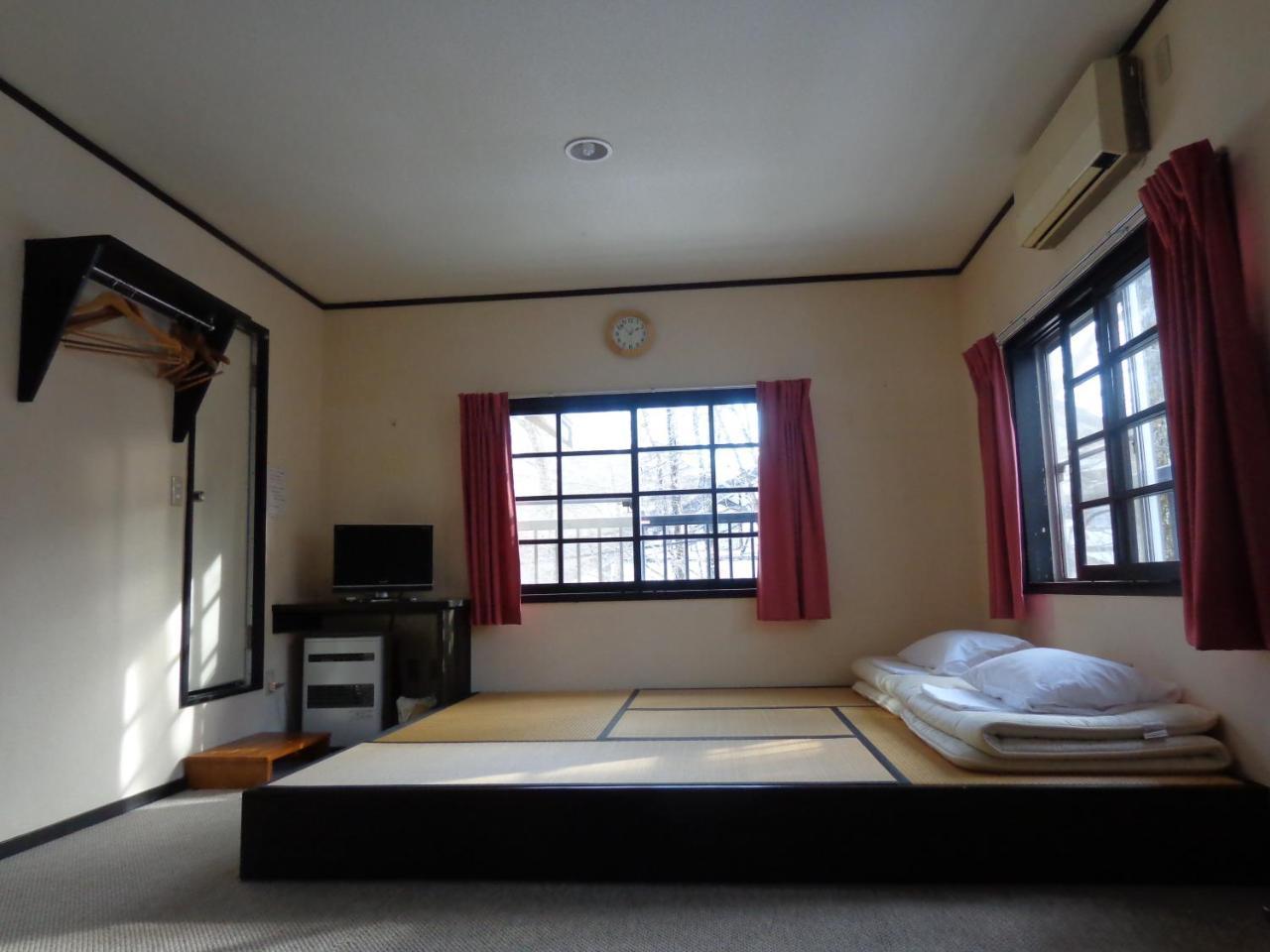 Hakuba Matata Lodge Екстер'єр фото